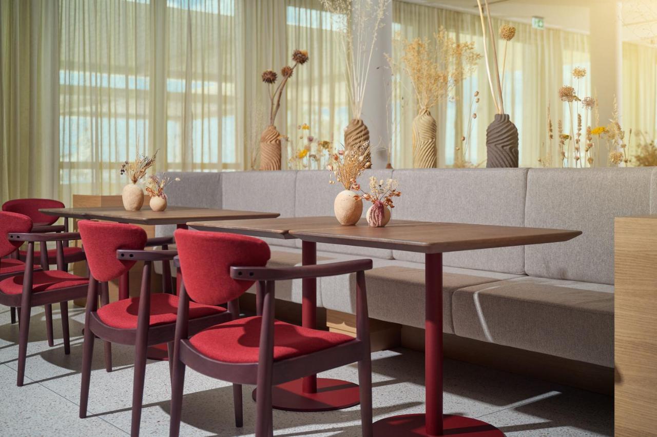 Hotel Ambasador スプリト エクステリア 写真 Restaurant
