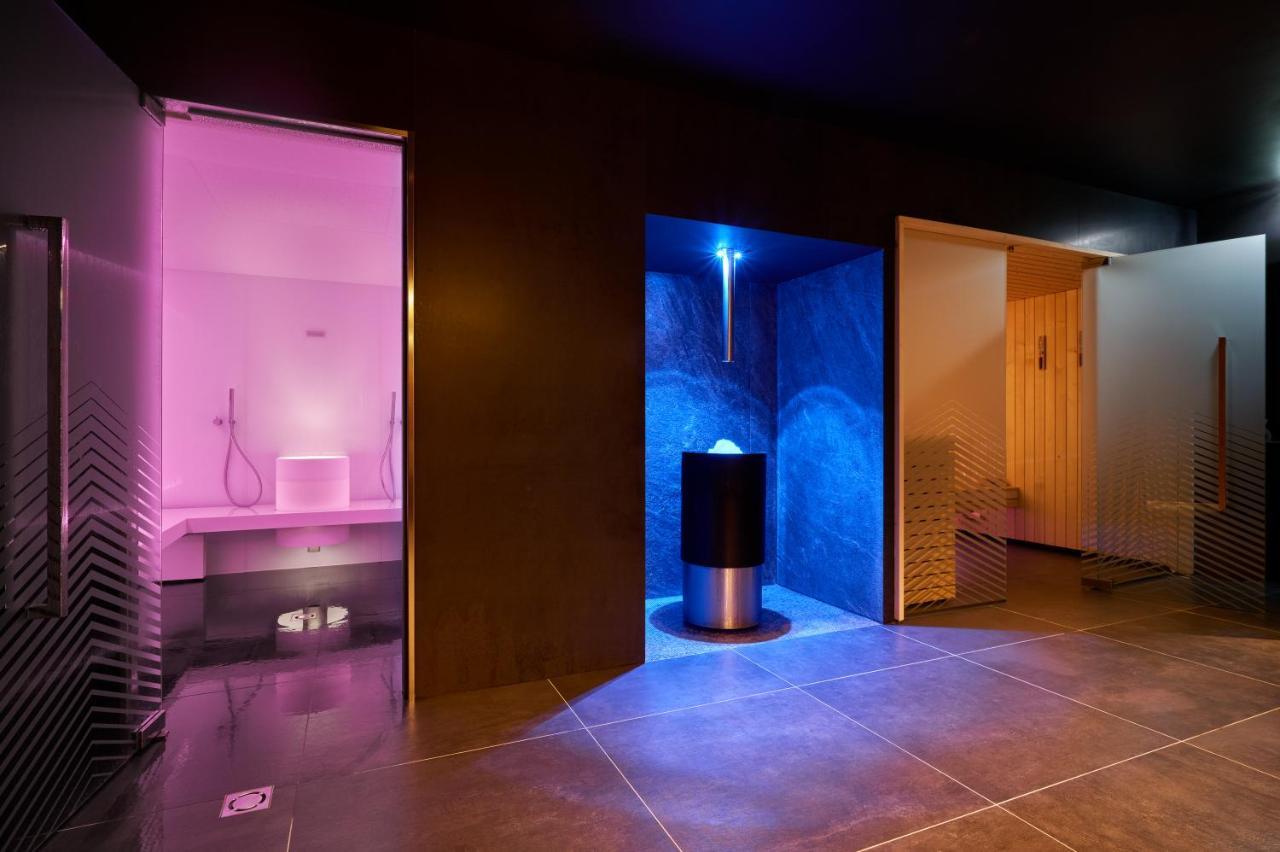 Hotel Ambasador スプリト エクステリア 写真 The spa at the Hotel de la Paix