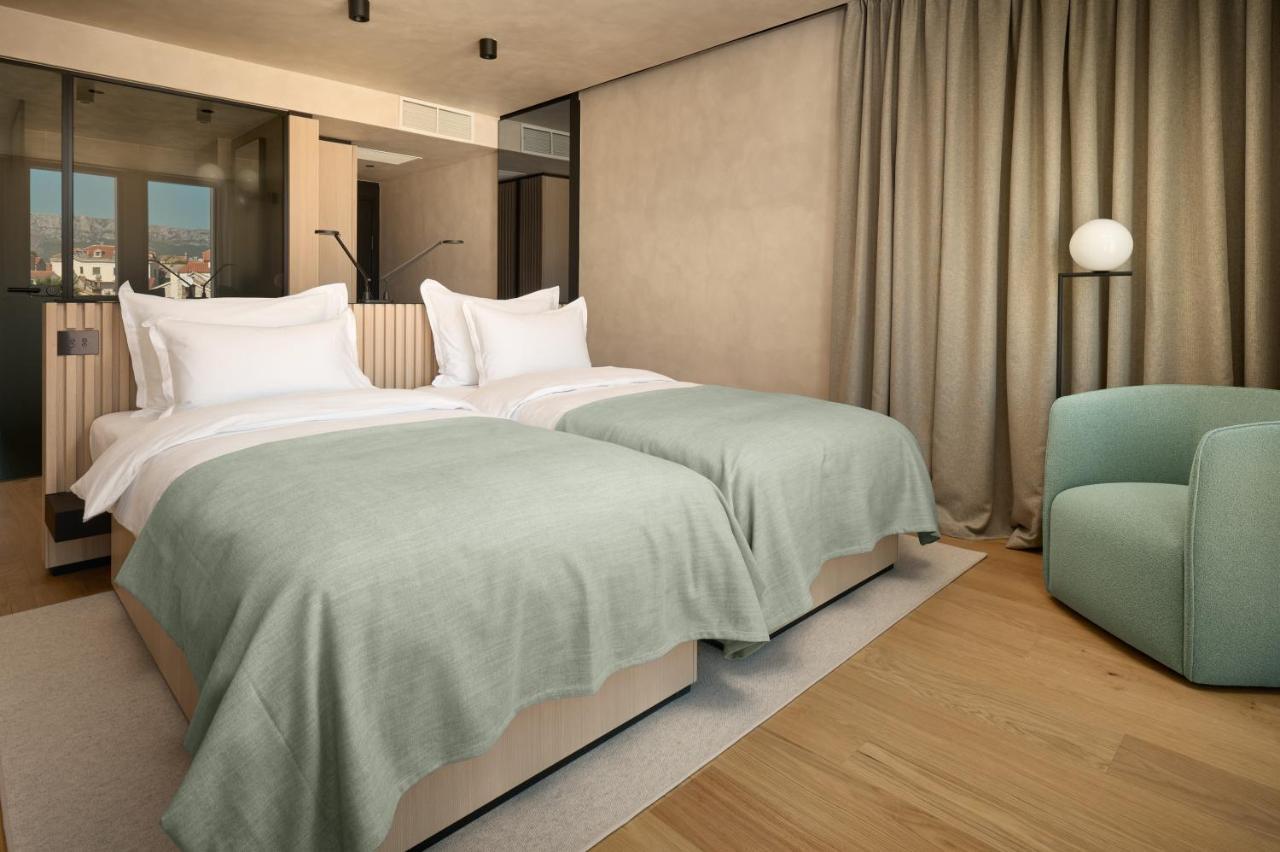 Hotel Ambasador スプリト エクステリア 写真 Deluxe room